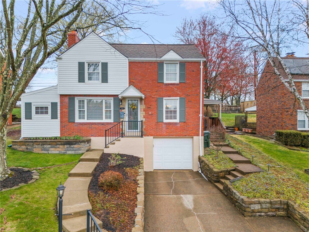 Property Photo: 5310 Greenridge Drive PA 15236