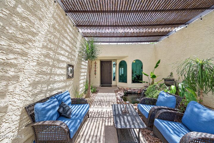 Property Photo: 9019 N 87th Way AZ 85258