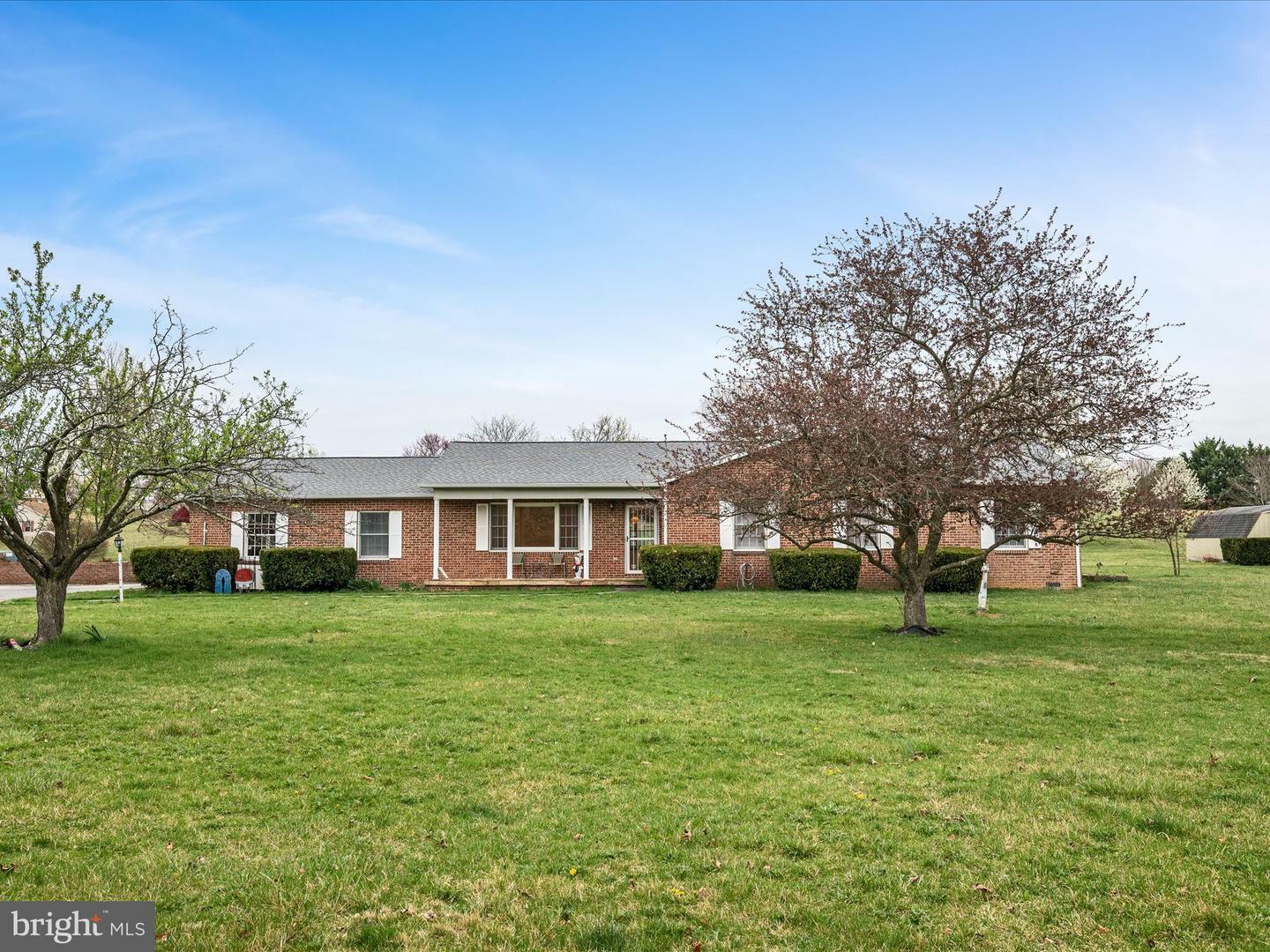 Property Photo: 5321 Middle Road VA 22602