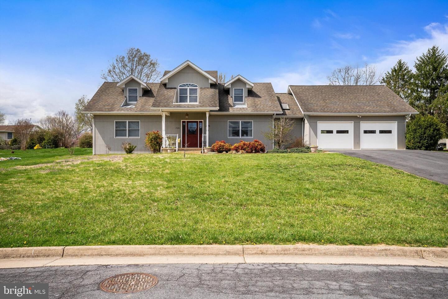 Property Photo: 720 Jackson Street VA 22664