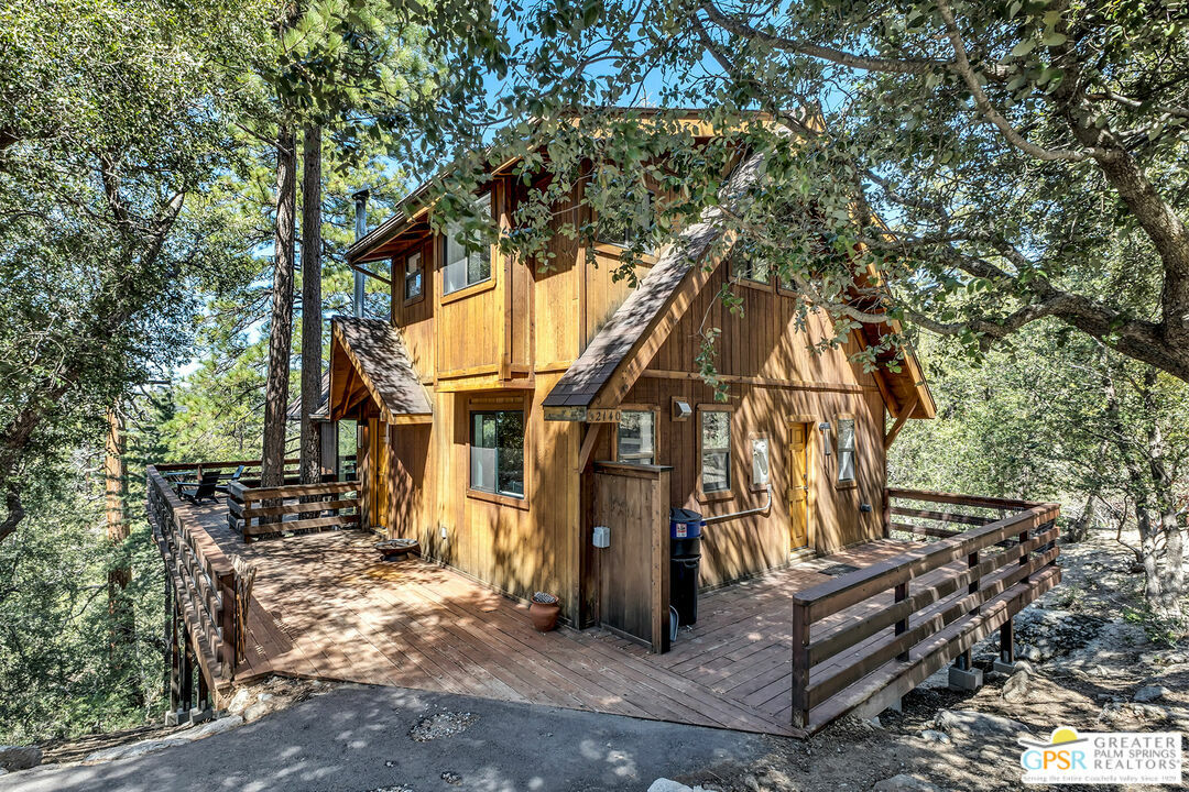 Property Photo: 52140 Round Robin Dr CA 92549