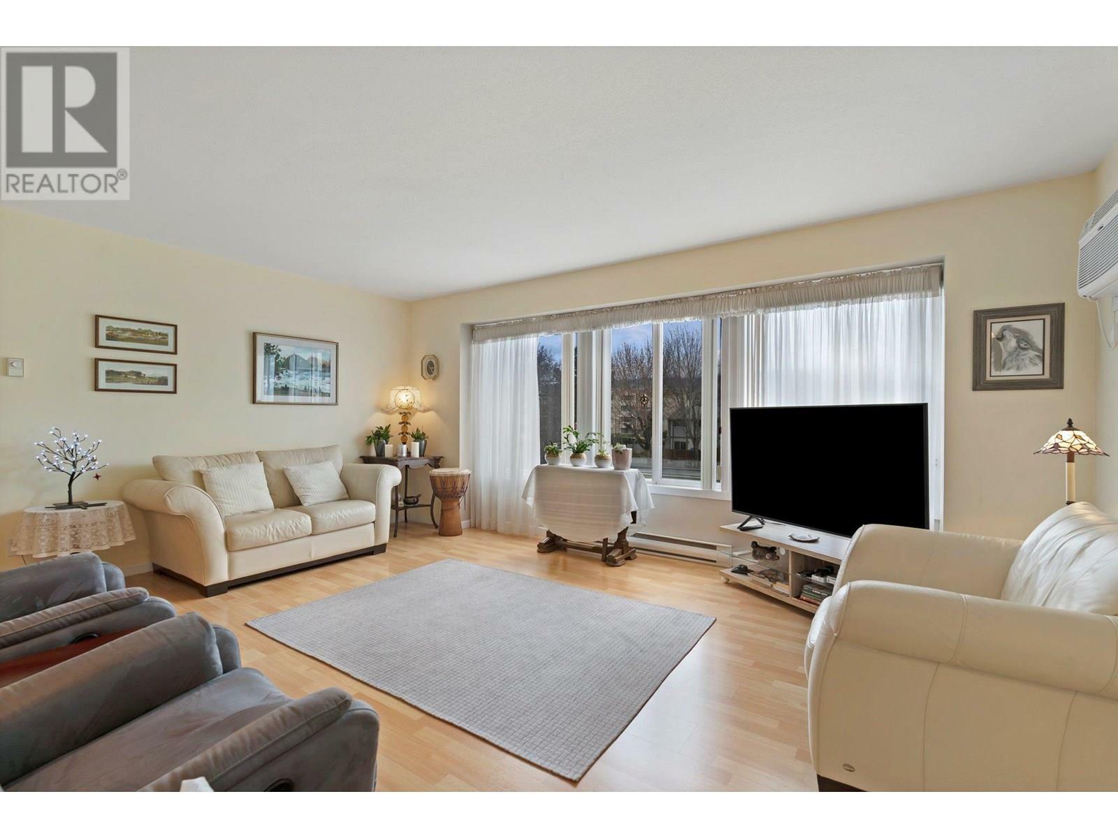 Photo de la propriété: 780 Houghton Road 412 BC V1X 5G7