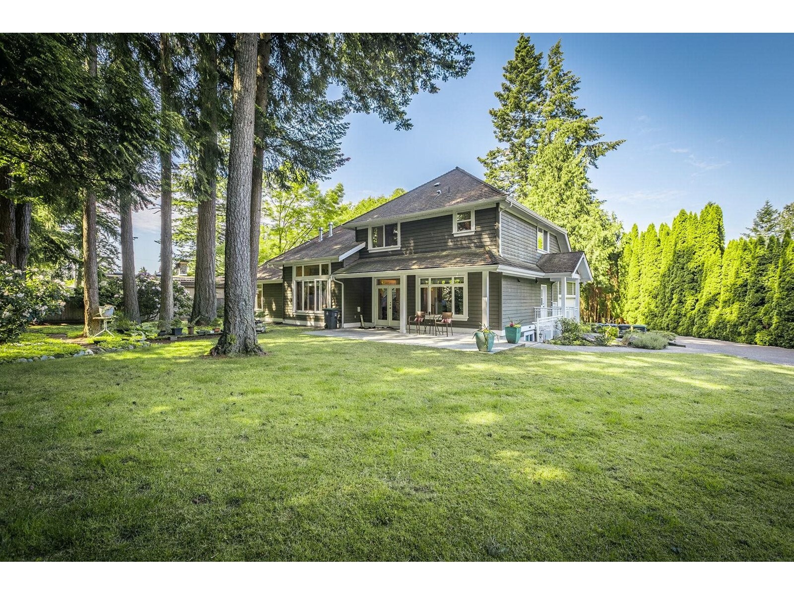 Property Photo: 2020 134 BC V4A 9N8