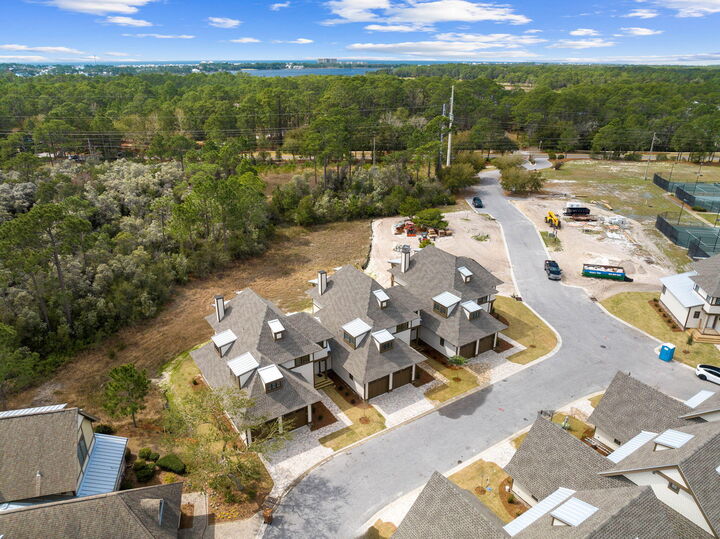 Property Photo: 1502 Match Point Lane 402 FL 32413