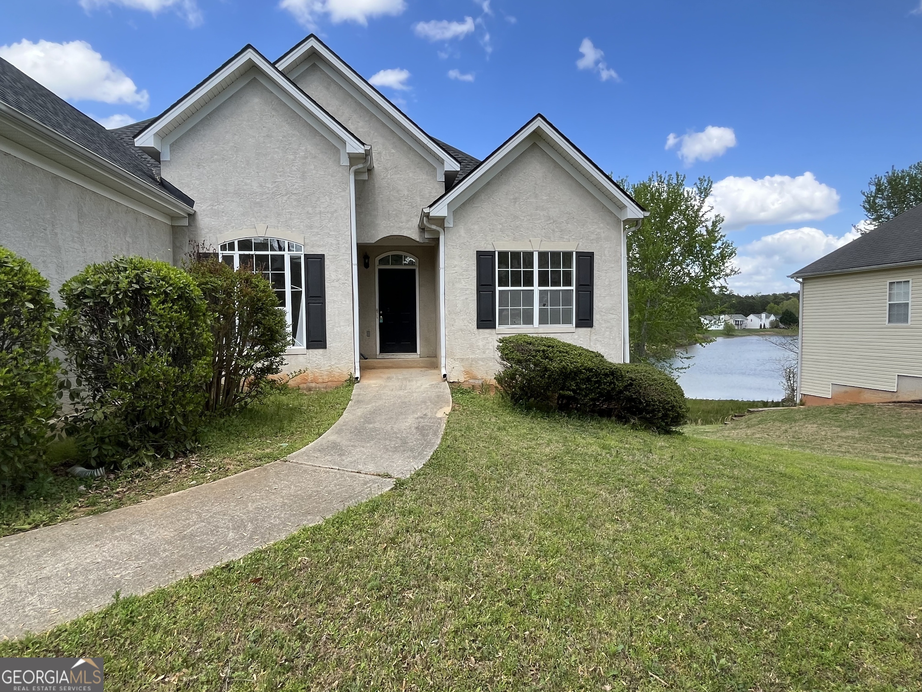 Property Photo: 203 Sea Marsh Court GA 30215