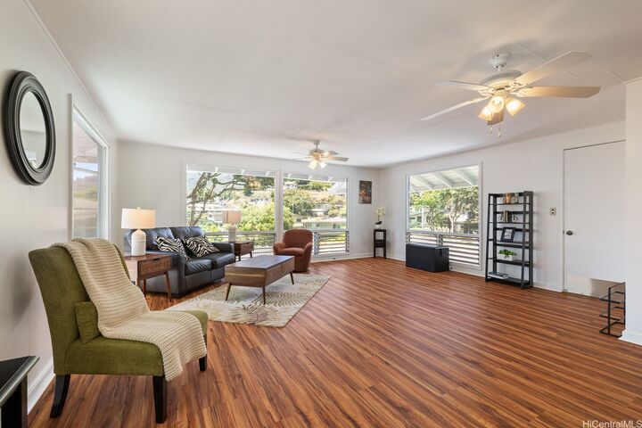 Property Photo:  240 Puiwa Road  HI 96817 