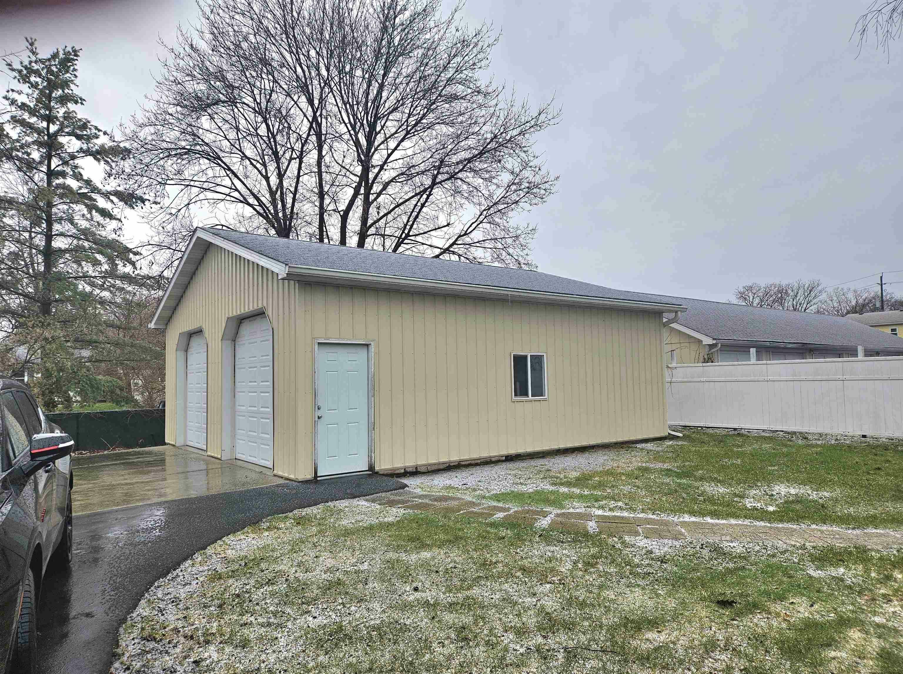 Property Photo: 4485 Gratiot Avenue MI 48059