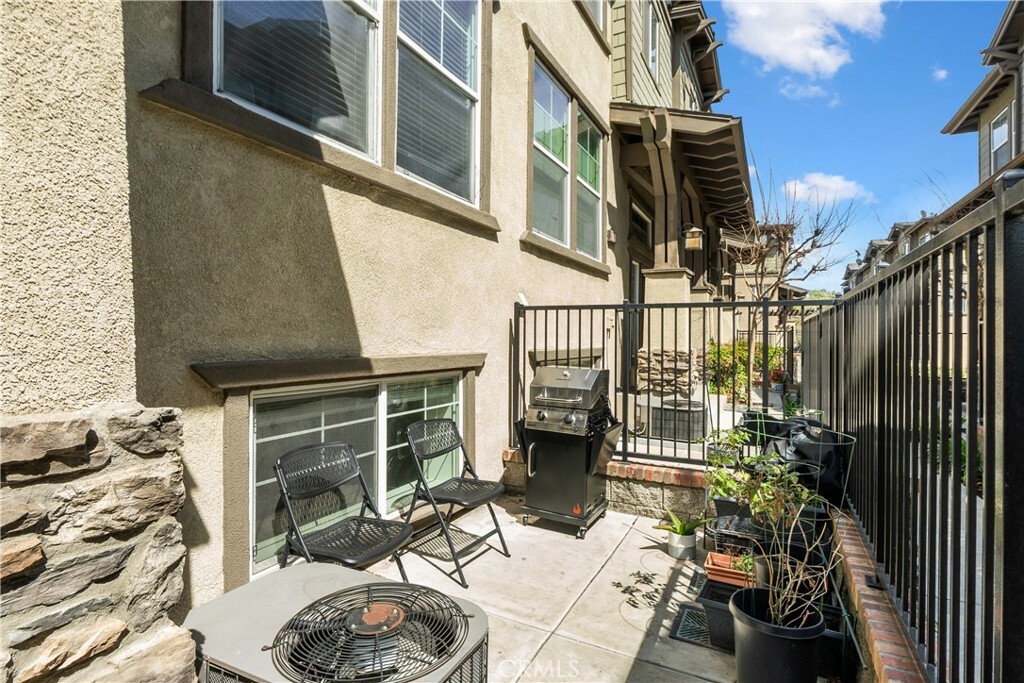 Property Photo: 1282 Flint Drive CA 90710