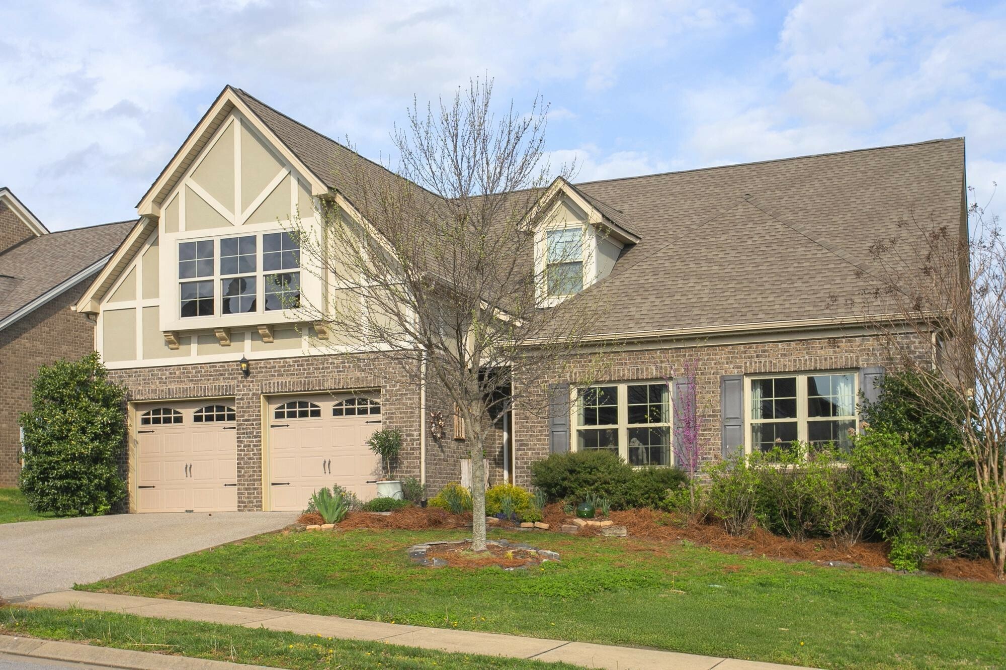 Property Photo:  1008 Waterstone Dr  TN 37090 