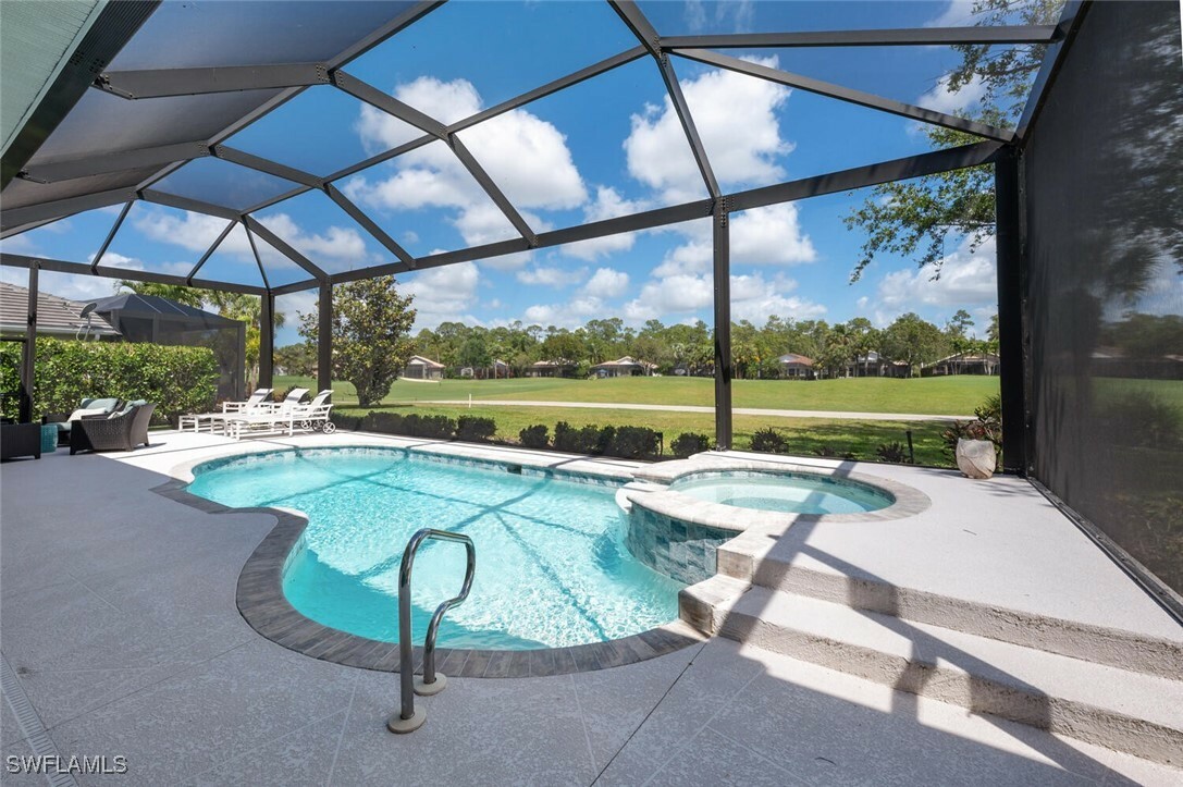 Property Photo: 5024 Castlerock Way FL 34112