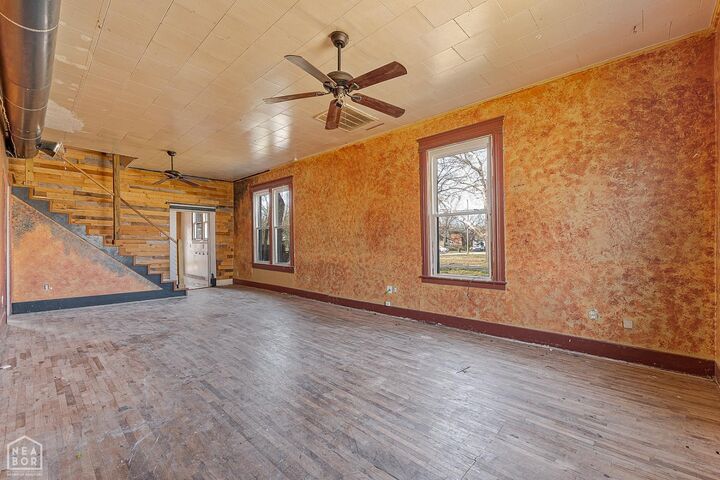 Property Photo: 735 W Oak Avenue AR 72401