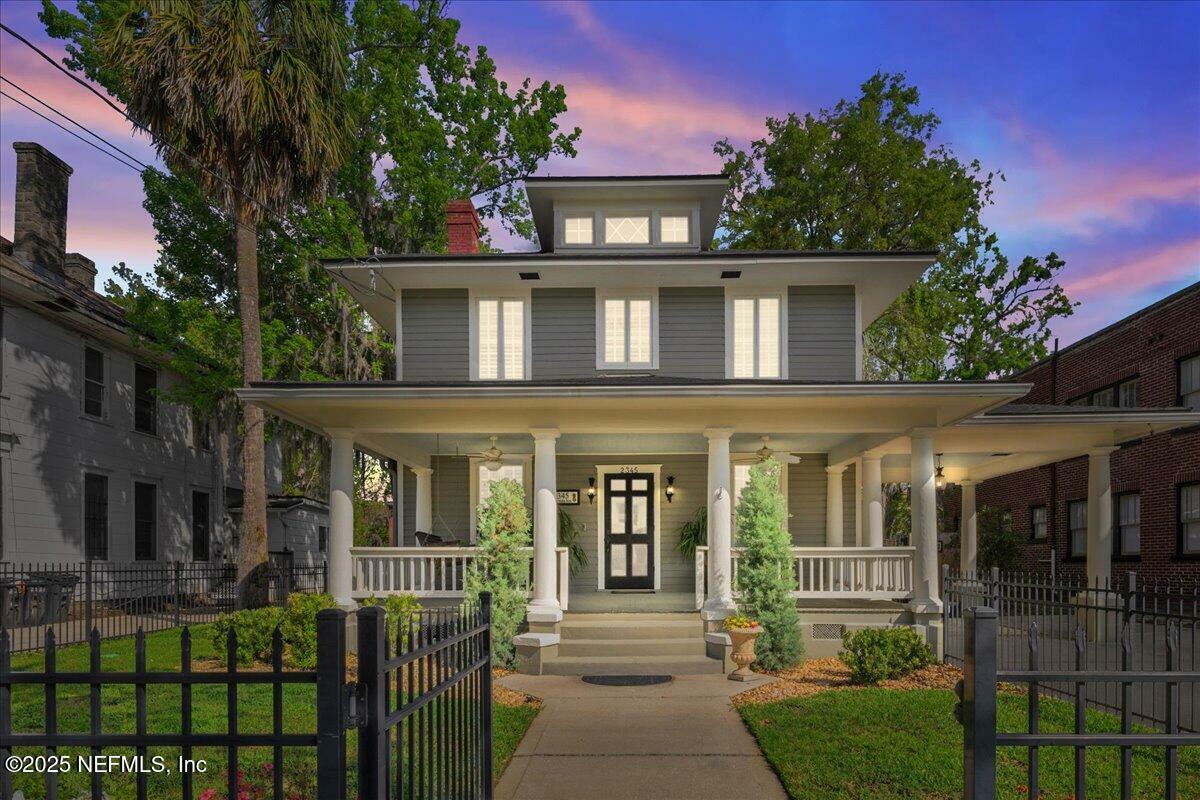 Property Photo: 2345 Riverside Avenue FL 32204