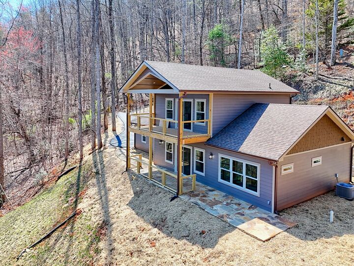 Property Photo:  1378 Summit Trail  GA 30546 