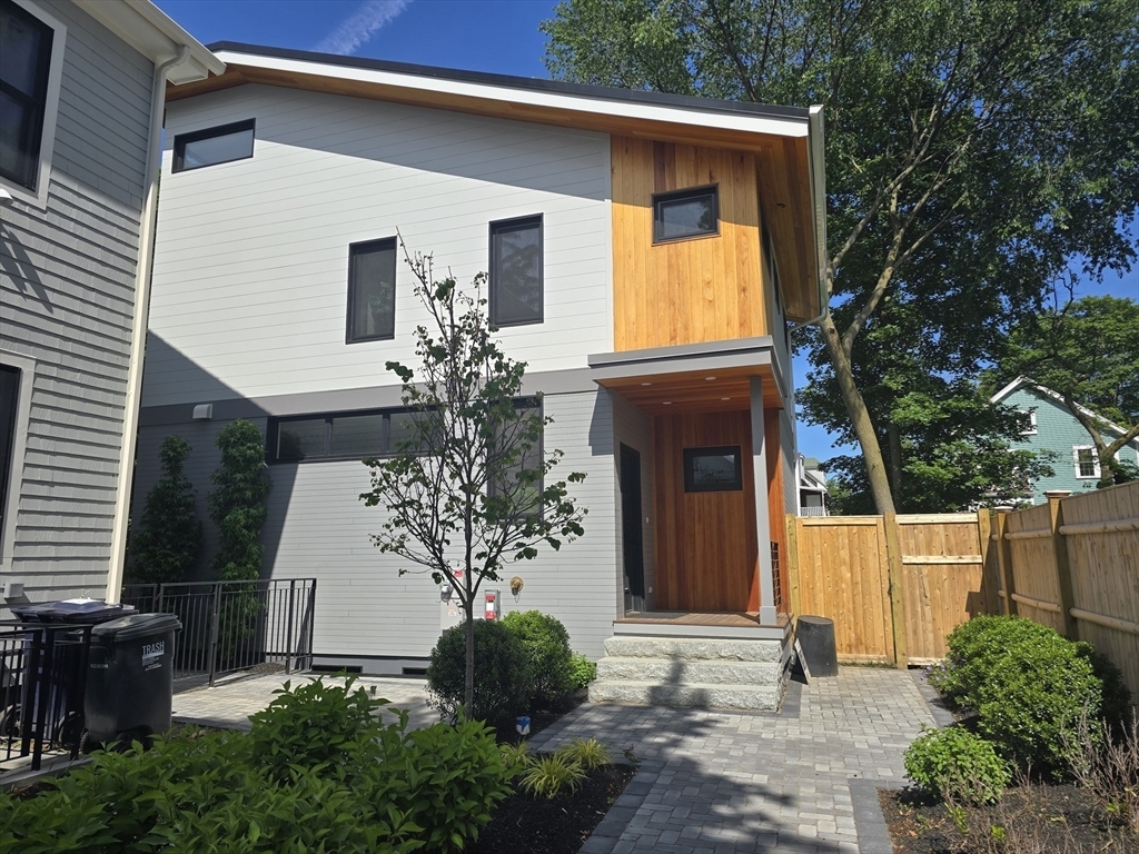 Property Photo: 23 Reed Street 2 MA 02140