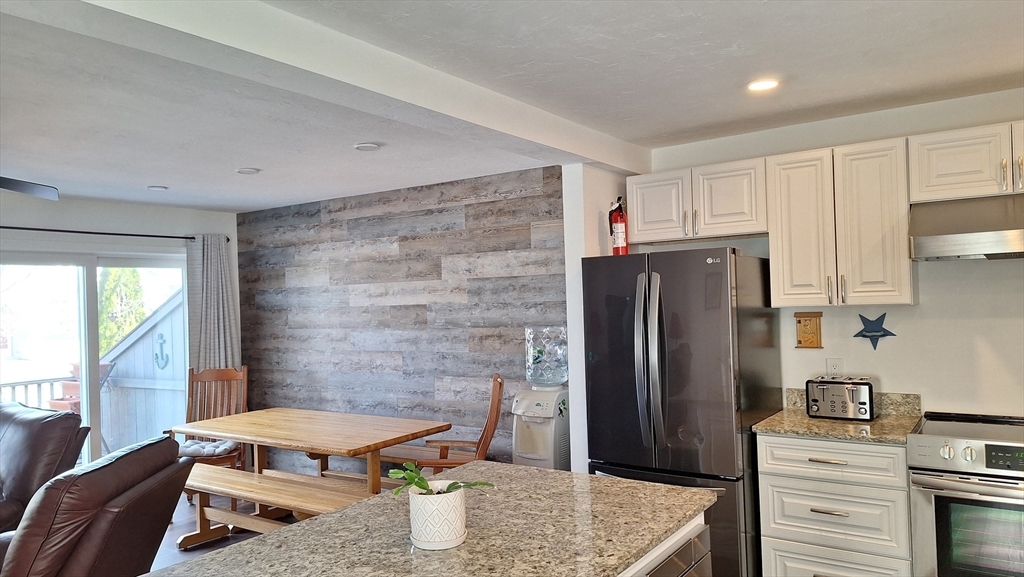 Property Photo:  503 Treasure Island Rd 503  MA 01570 