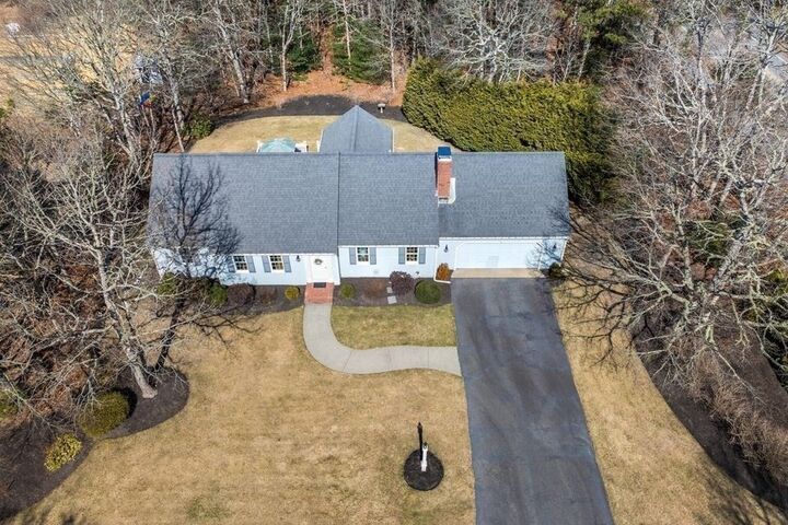 Property Photo:  4 Strawberry Lane  MA 02641 