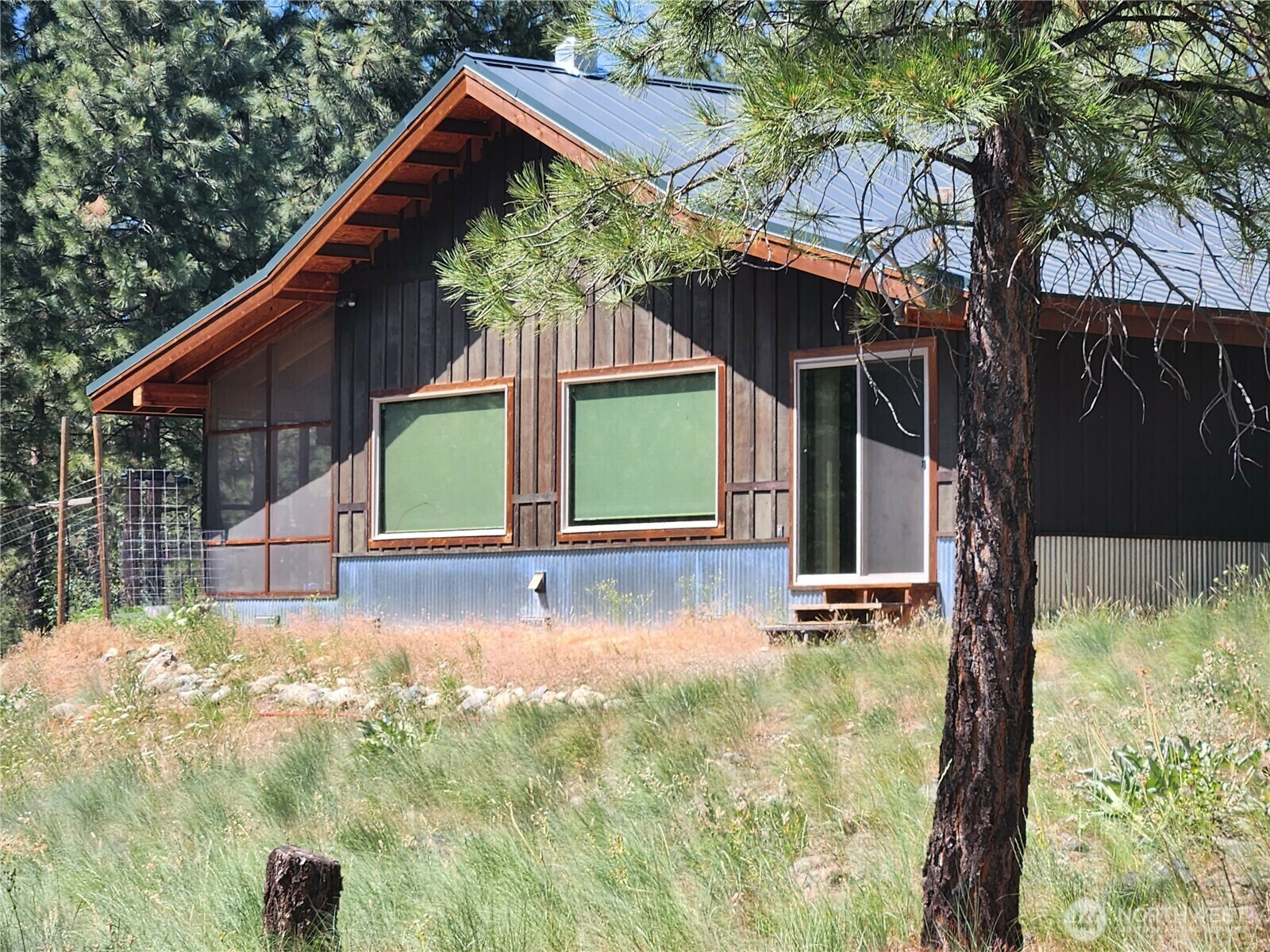 Property Photo: 21 Twin Lakes Dr. WA 98862