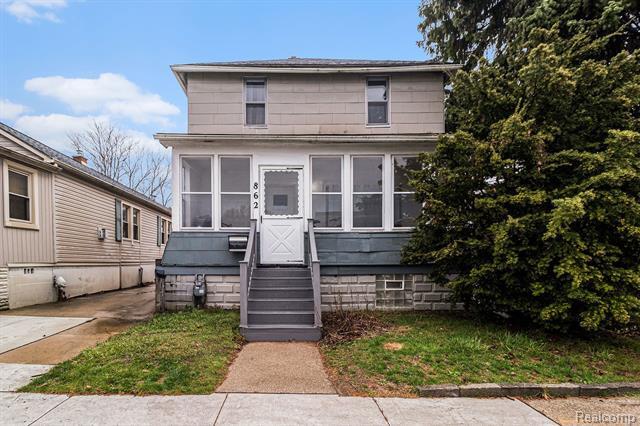 Property Photo: 862 6th Street MI 48192