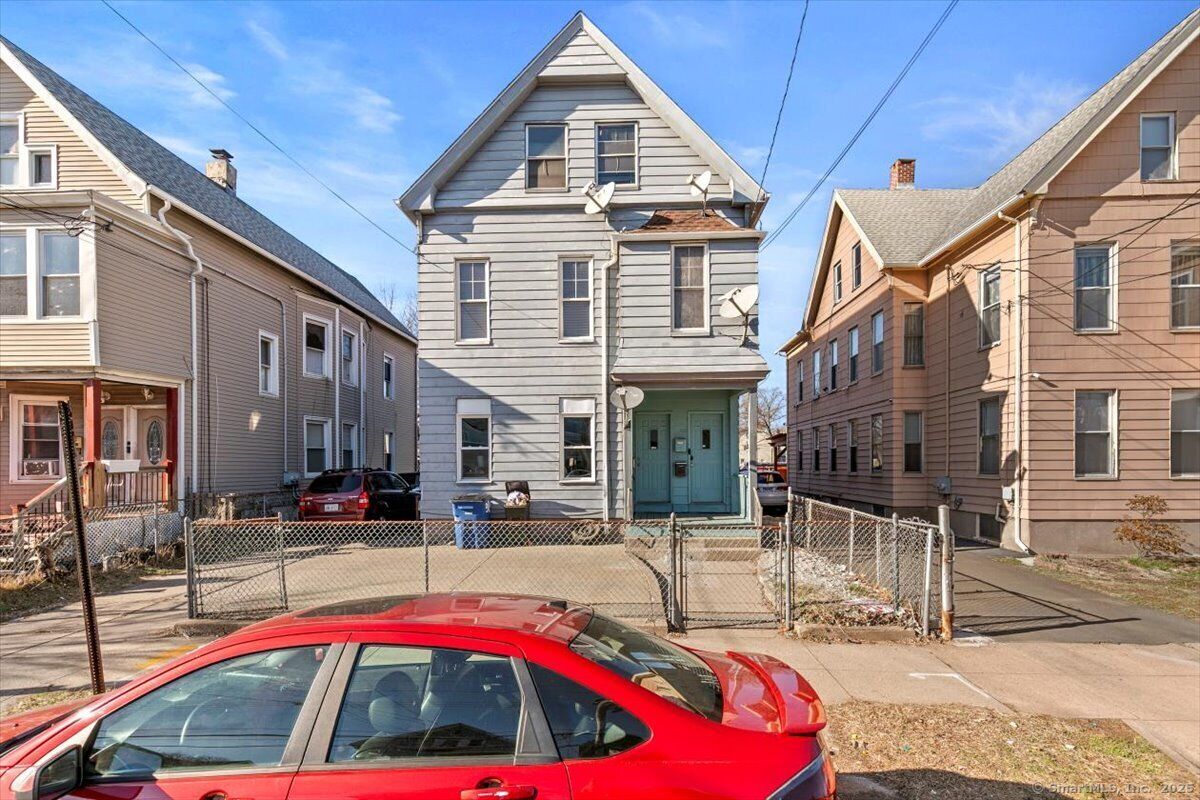 Property Photo: 315 Lombard Street CT 06513