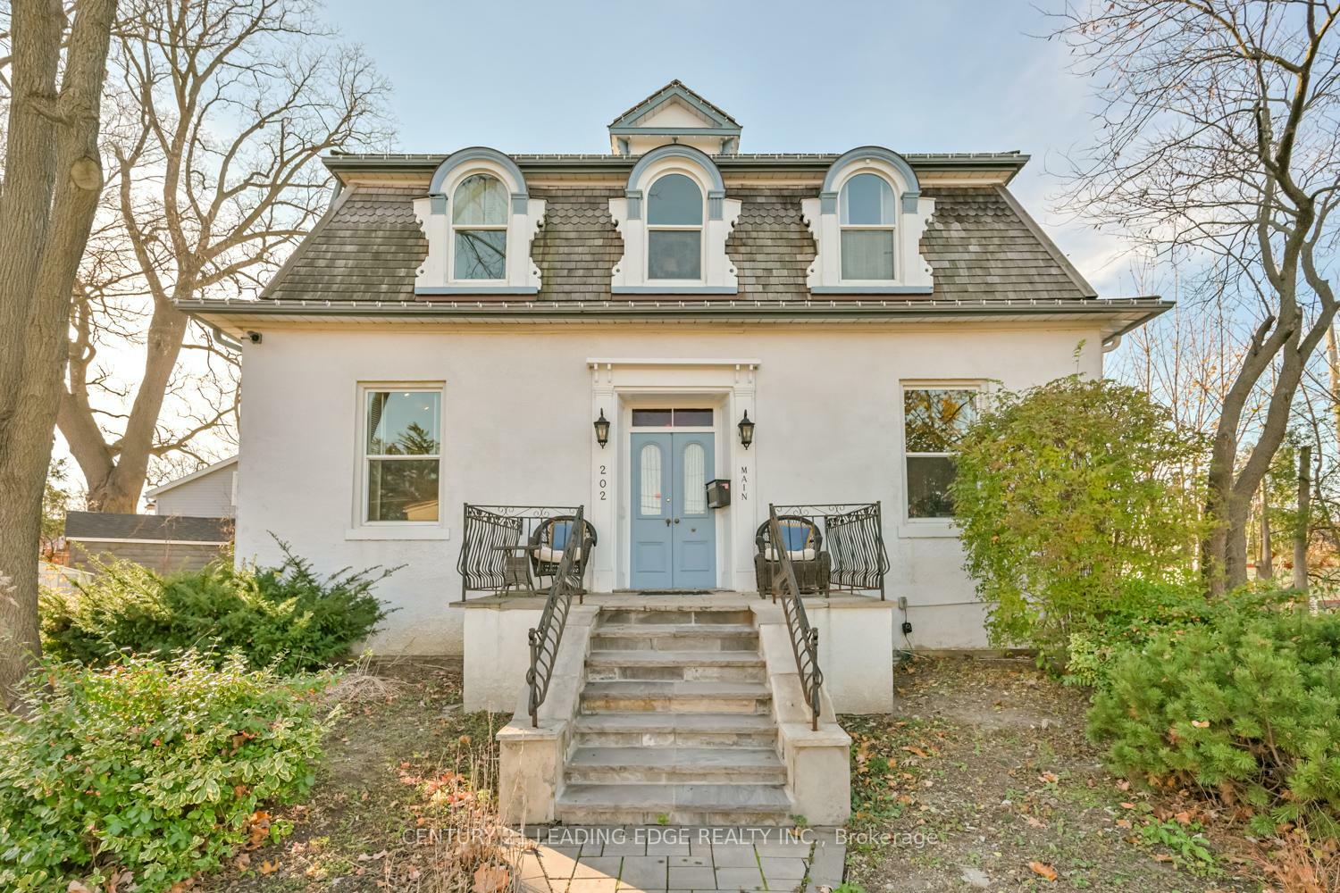 Property Photo: 202 Main Street N ON L3P 1Y3