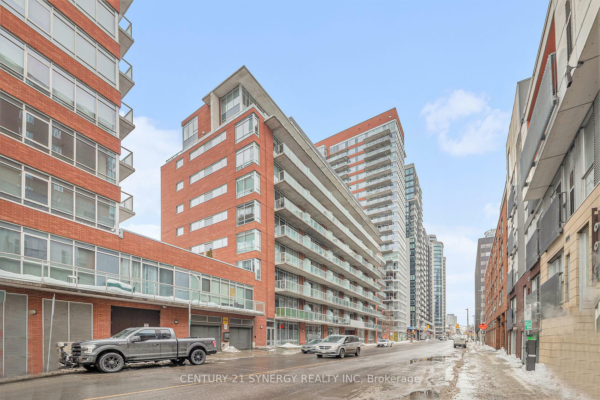 Property Photo: 383 Cumberland Street 206 ON K1N 1J7