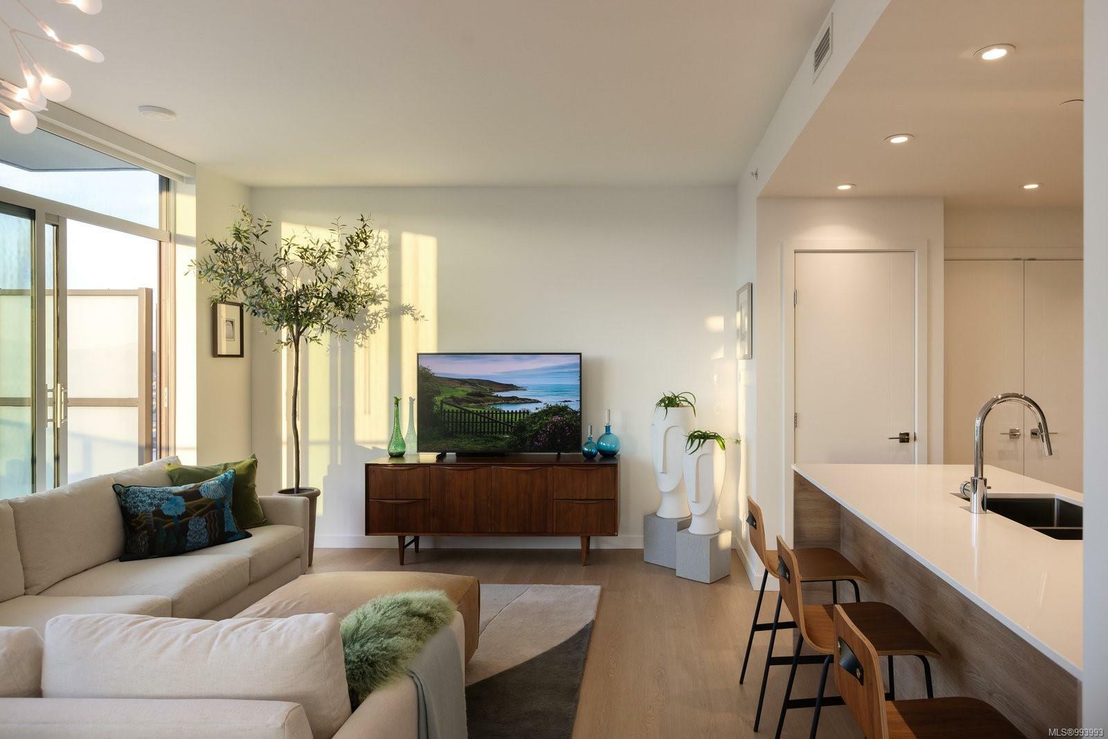 Property Photo: 363 Tyee Rd 1205 BC V9A 0B5