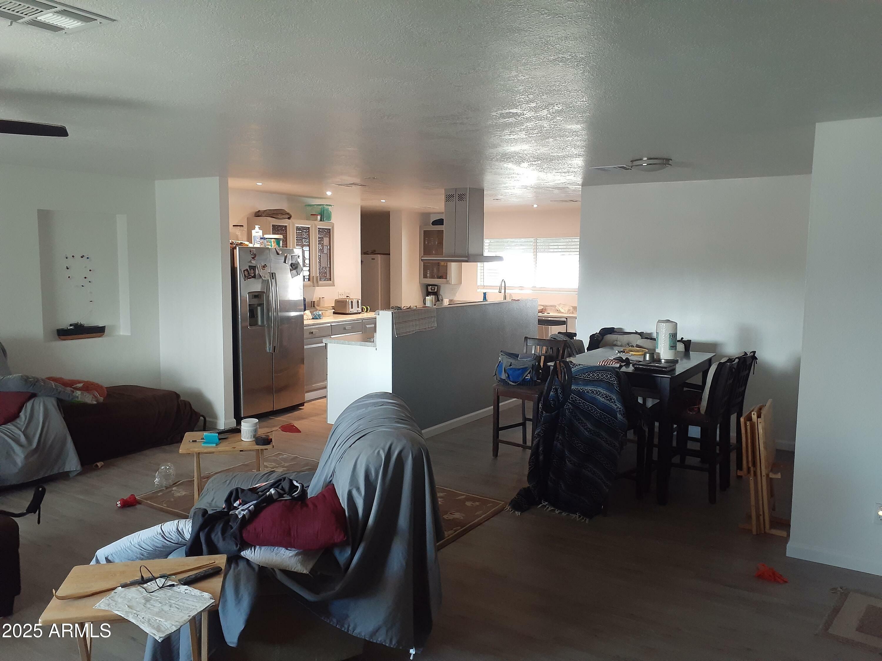 Property Photo:  610 E Estevan Avenue  AZ 85119 