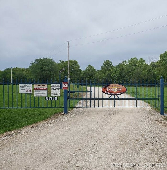 Property Photo: Bell Place 3525 &Amp 3526 MO 65326