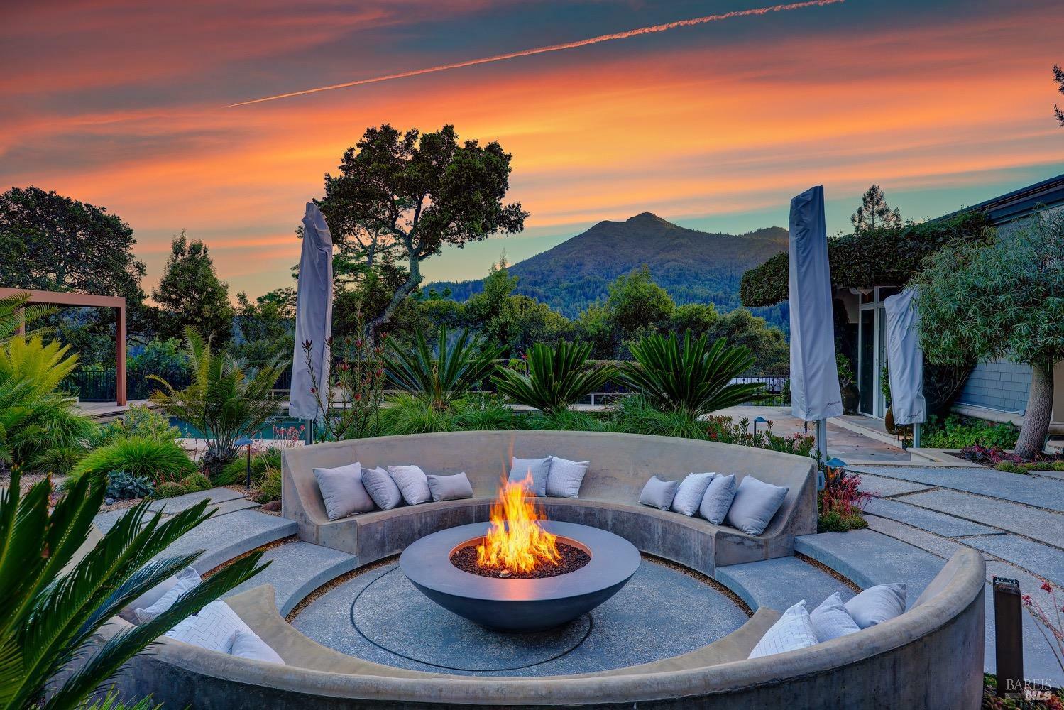 Property Photo:  69 Rock Road  CA 94904 
