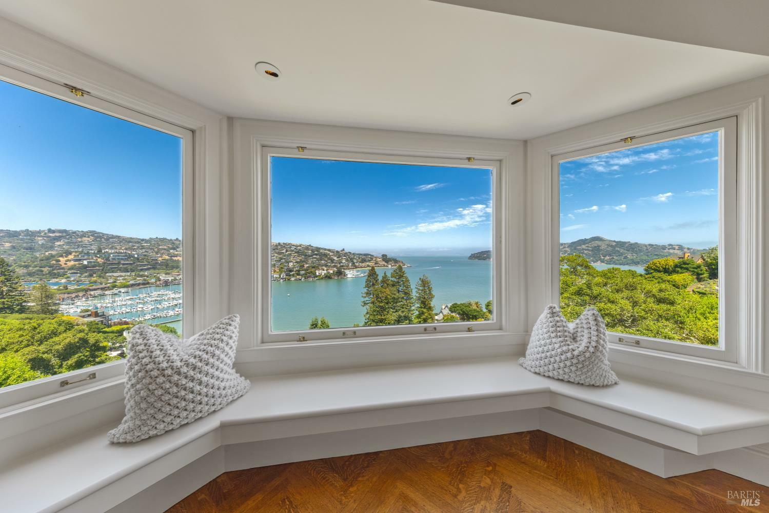 Property Photo: 308 Golden Gate Avenue CA 94920