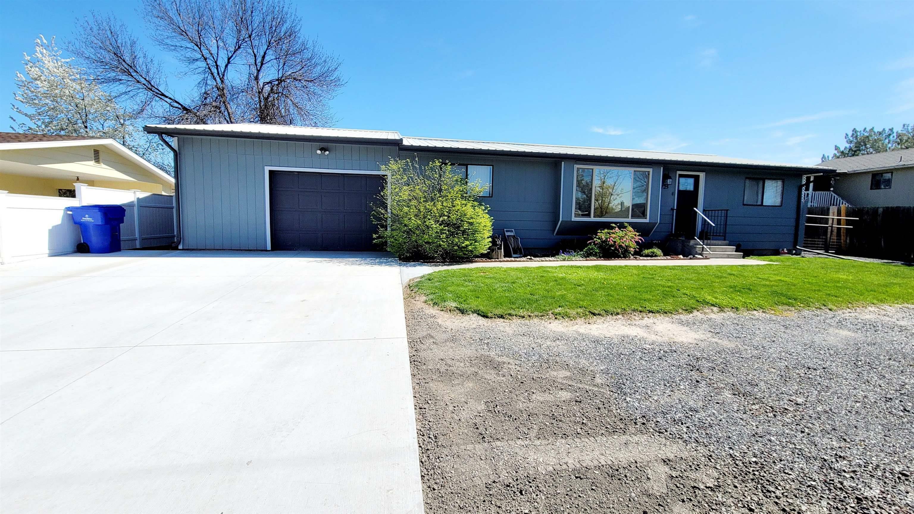Property Photo: 3725 18th St. ID 83501