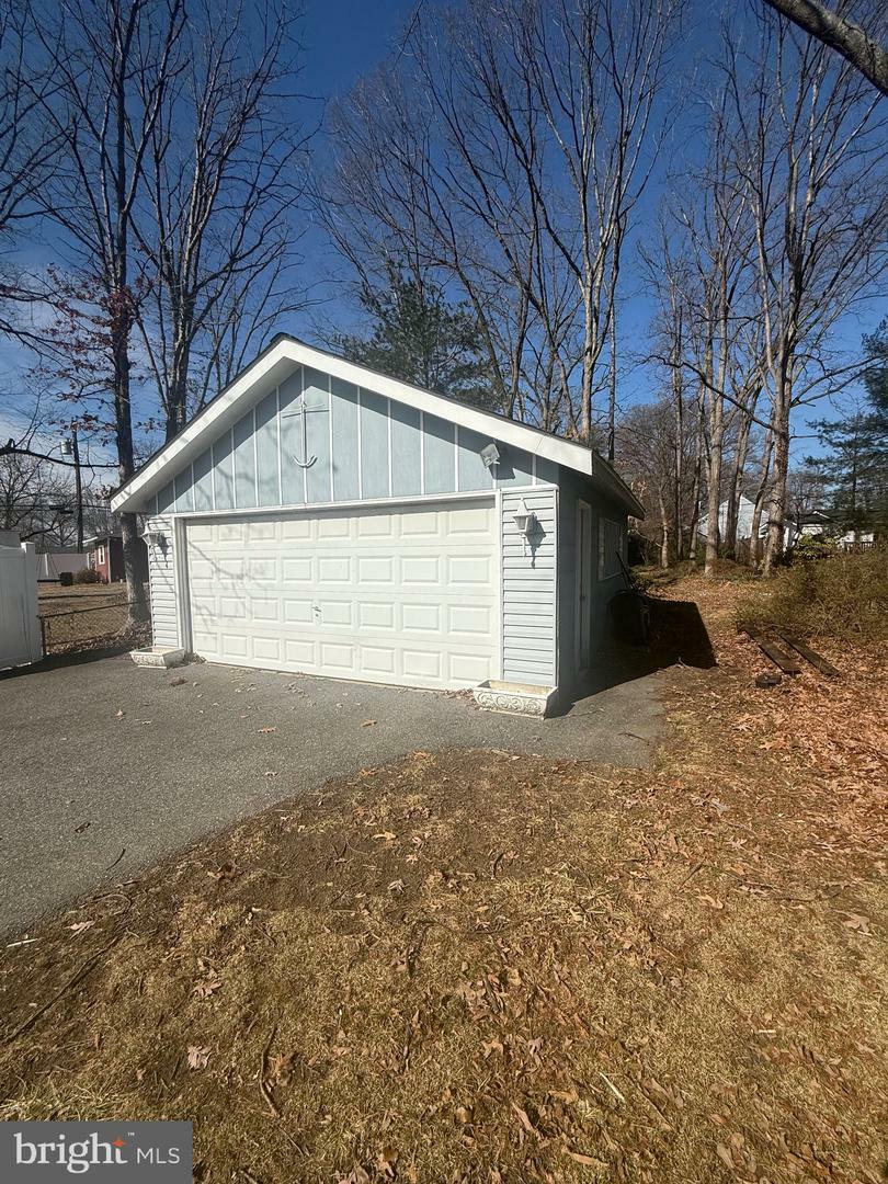 Property Photo: 2 Stevens Road MD 21060