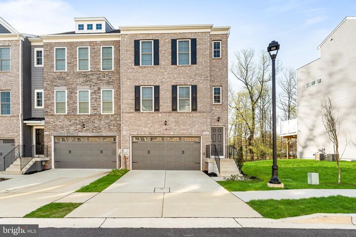 Property Photo:  2622 Lewis And Clark Avenue  MD 20774 