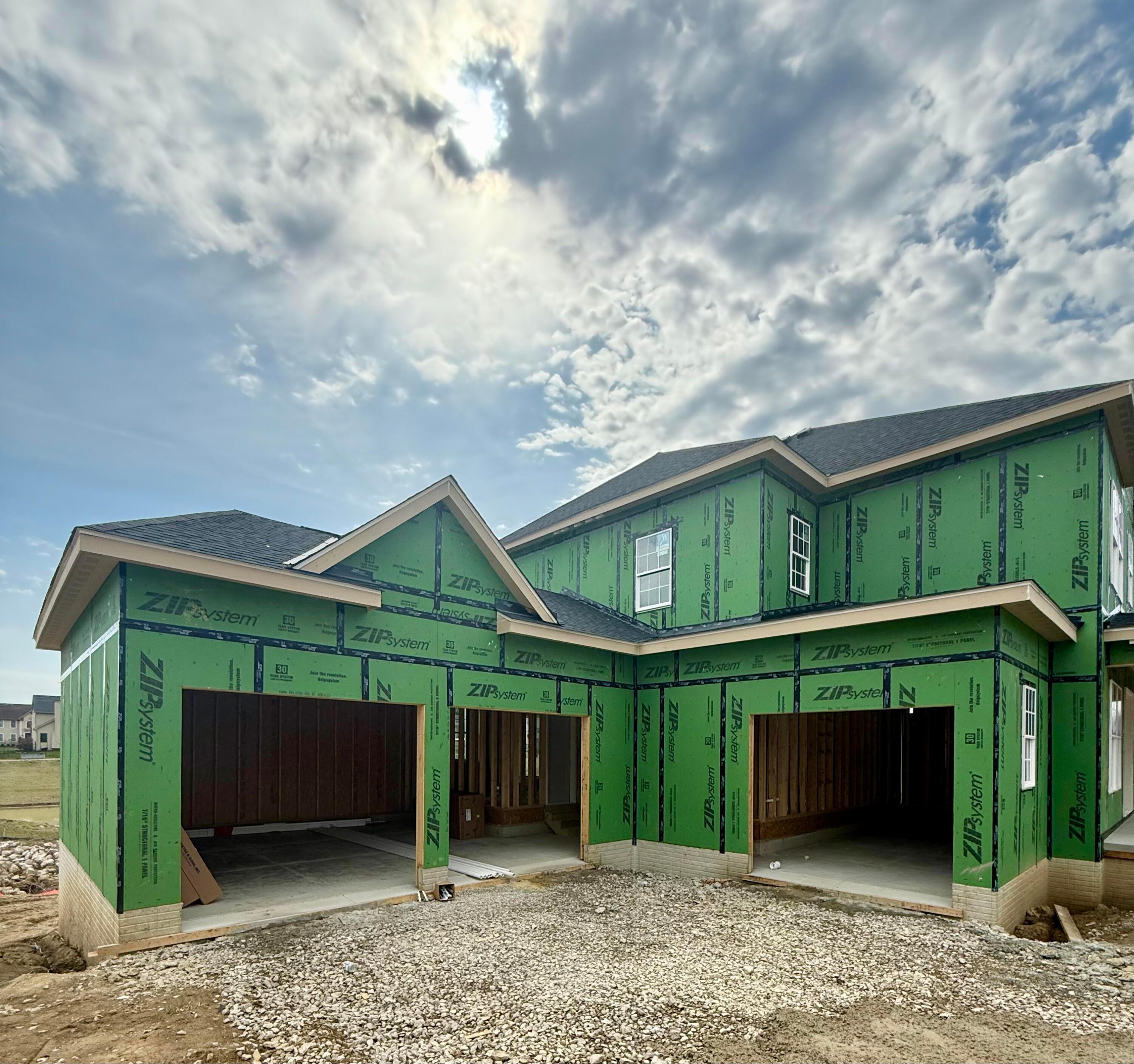 Property Photo: 3290 Briarwood Lane OH 43035
