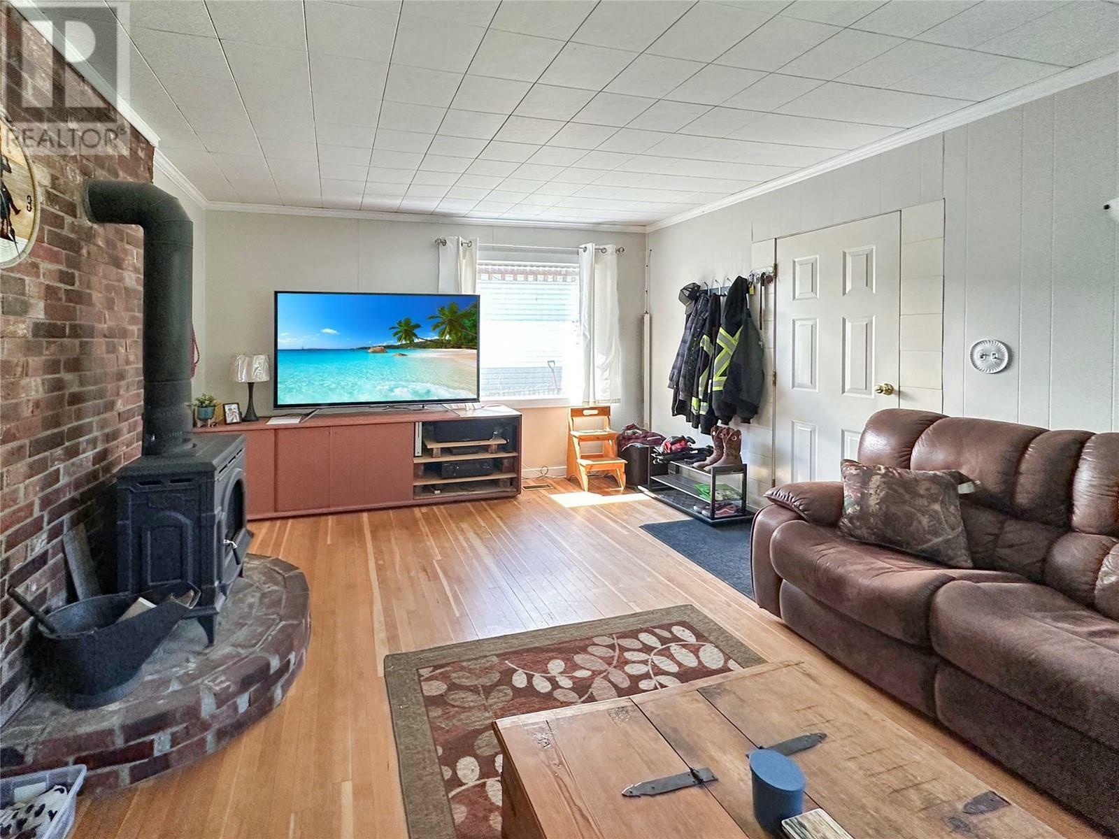 Property Photo: 292 Angela Avenue BC V0X 1W0