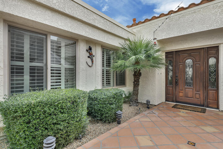 Property Photo: 77463 Calle Mazatlan CA 92253