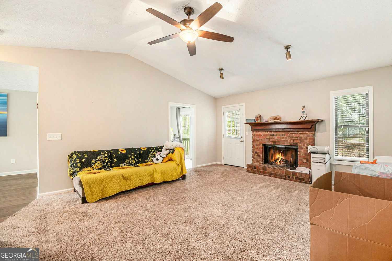 Property Photo: 647 Sunshine Trace NW GA 30102
