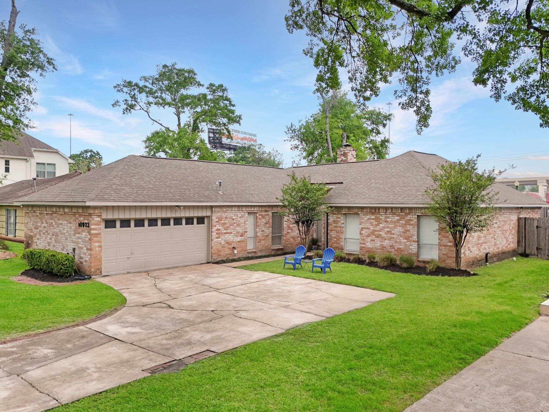 Property Photo:  10922 Lasso Lane  TX 77079 