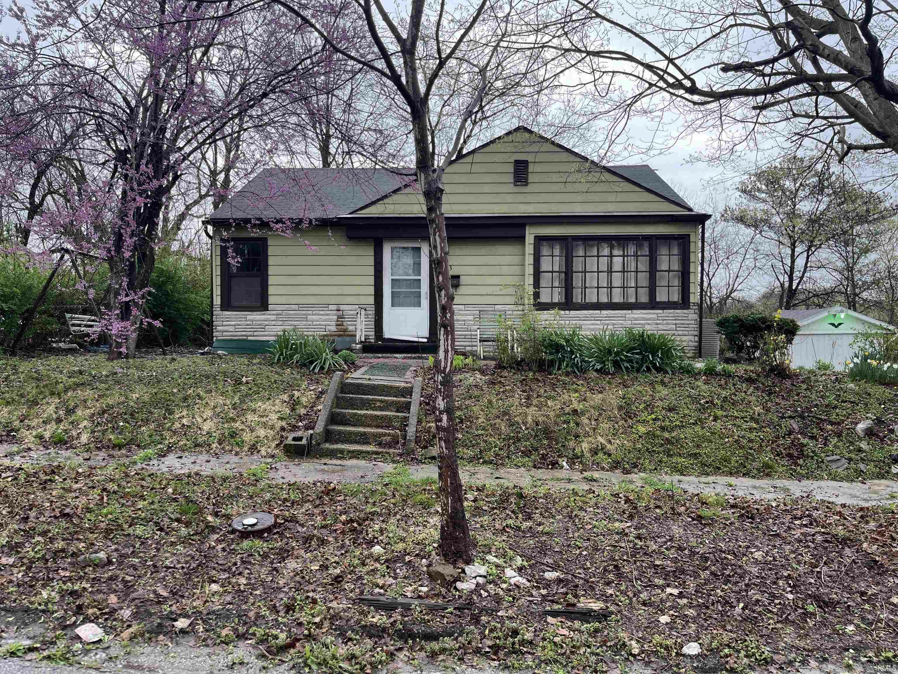 Property Photo: 503 N Seventh Street IN 47567