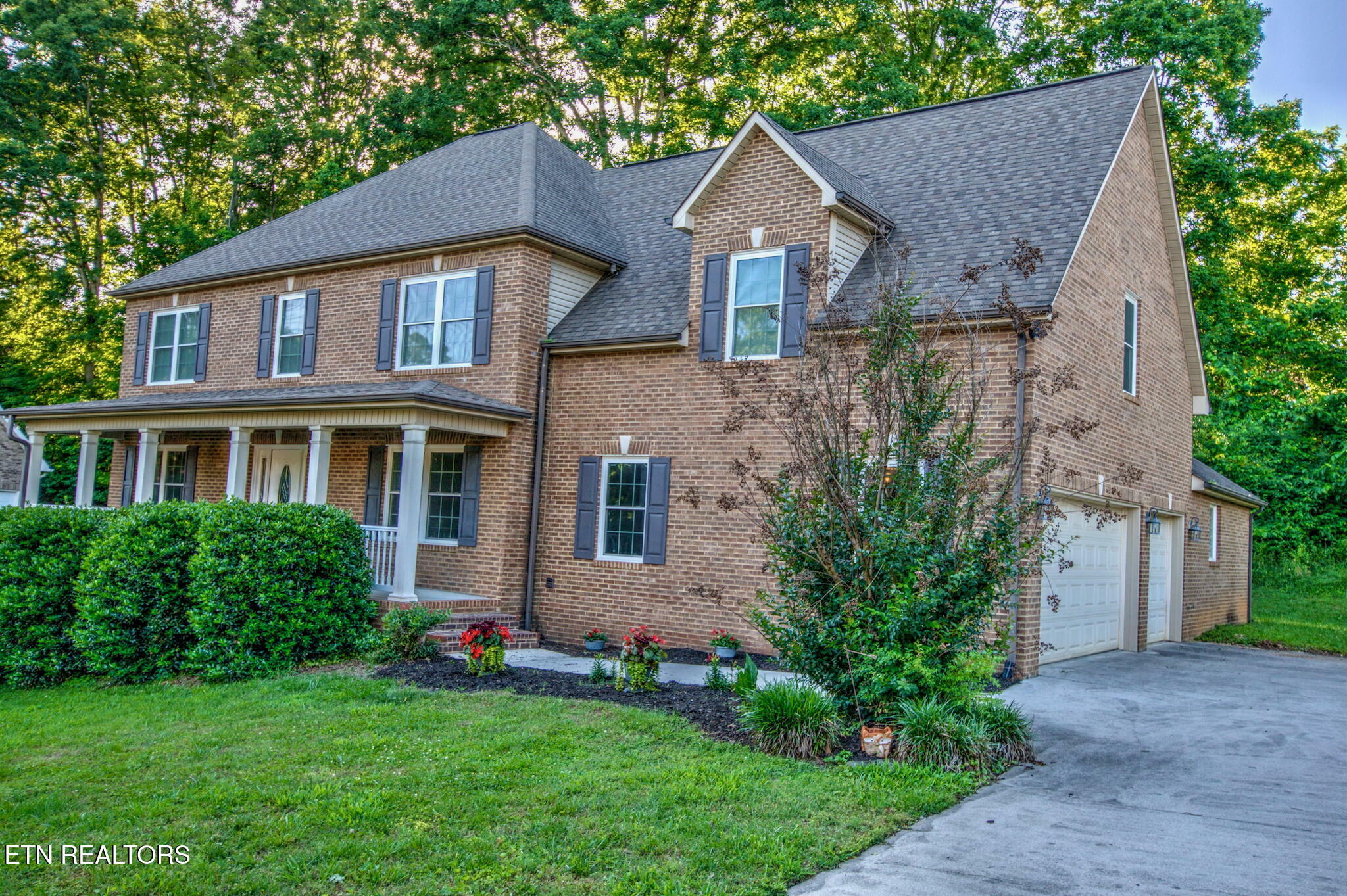 Property Photo: 3345 Whispering Oaks Drive TN 37938