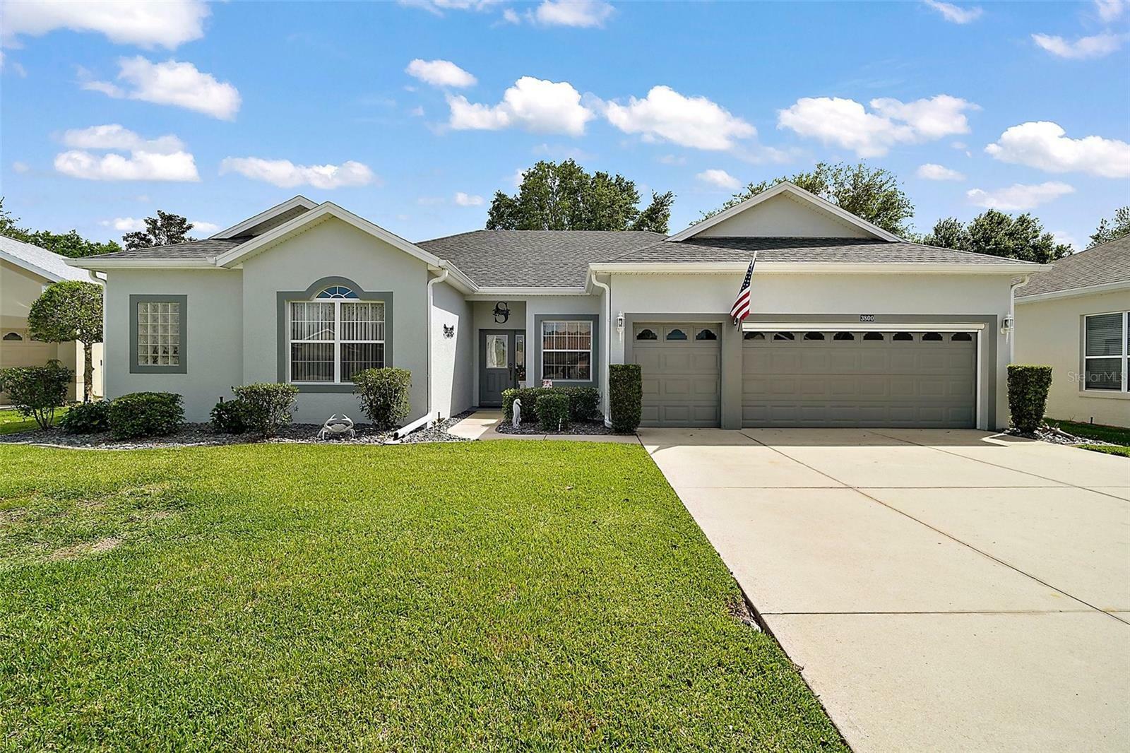 Property Photo: 3800 Woodleaf Court FL 34748