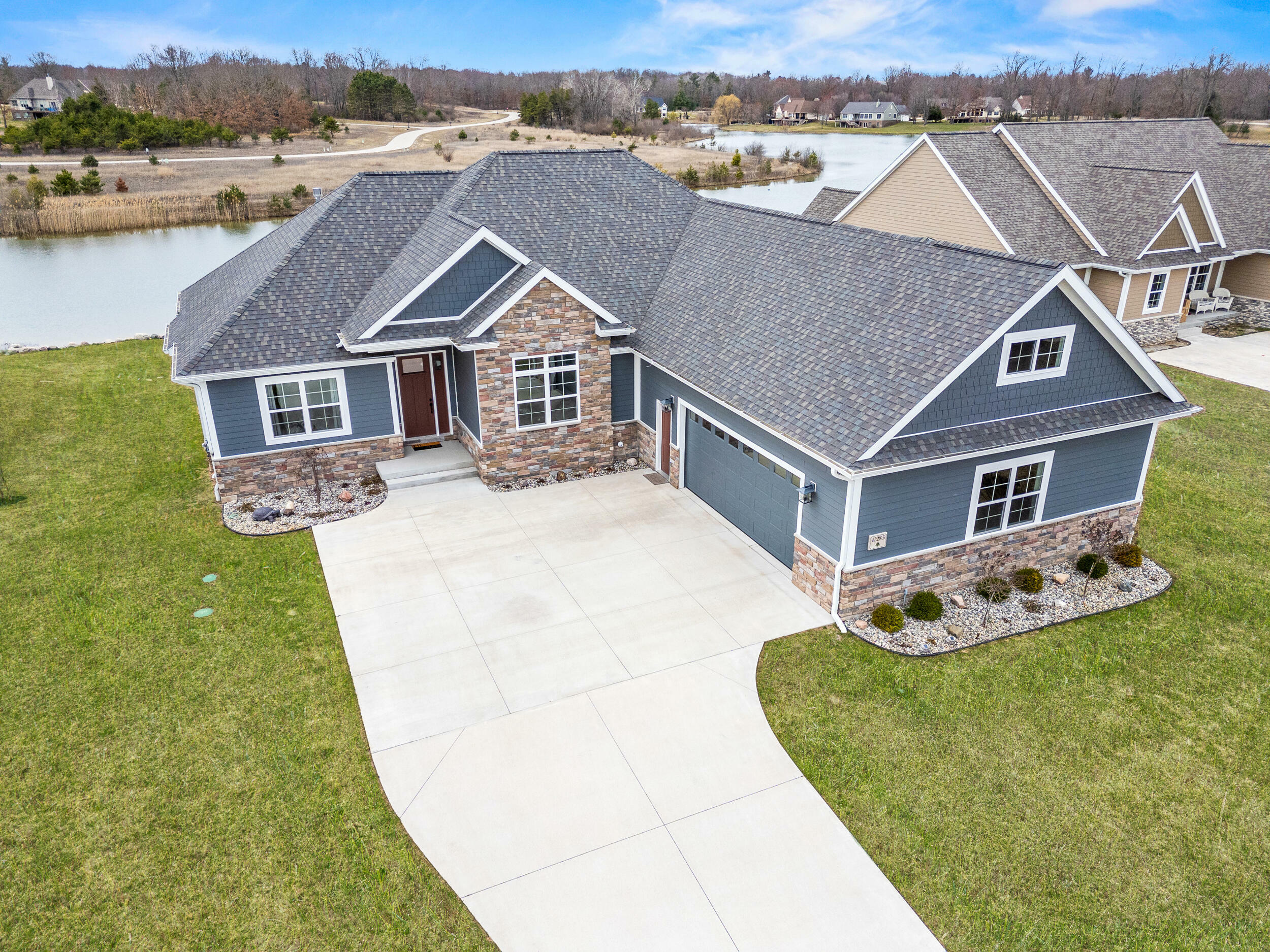 Property Photo: 11285 Killarney Drive MI 49346