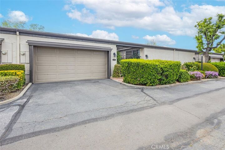 Property Photo:  28372 Paseo Grande Drive  CA 92586 