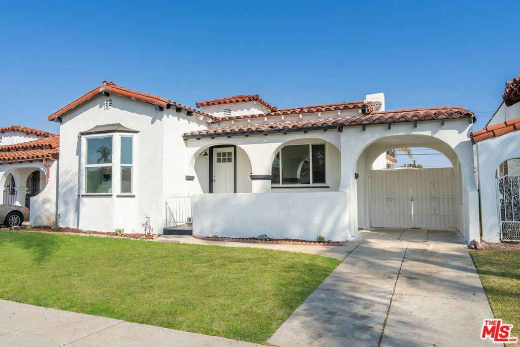 Property Photo: 1261 W 80th Street CA 90044
