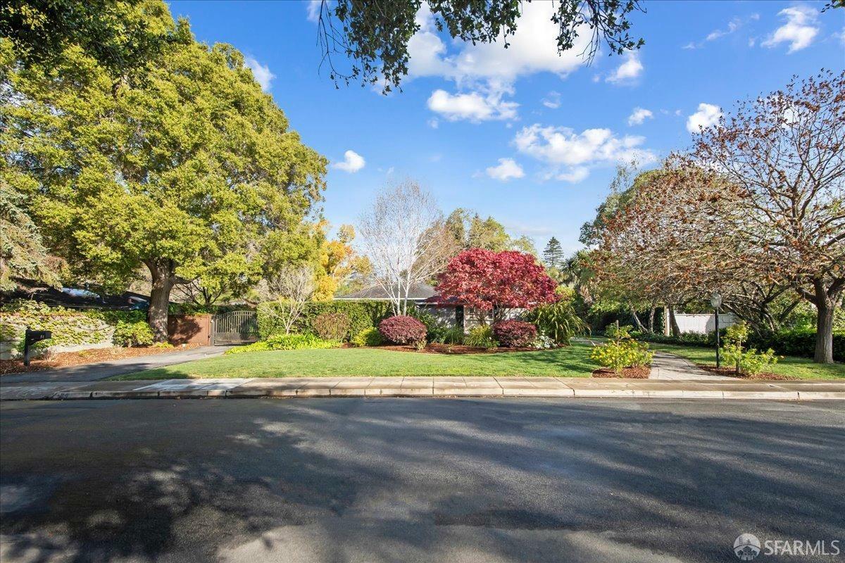 Property Photo: 84 Wilburn Avenue CA 94027