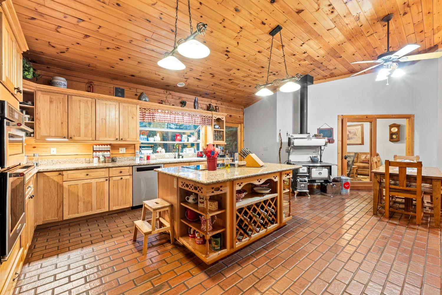 Property Photo: 5305 Belford Estates Road CA 95726