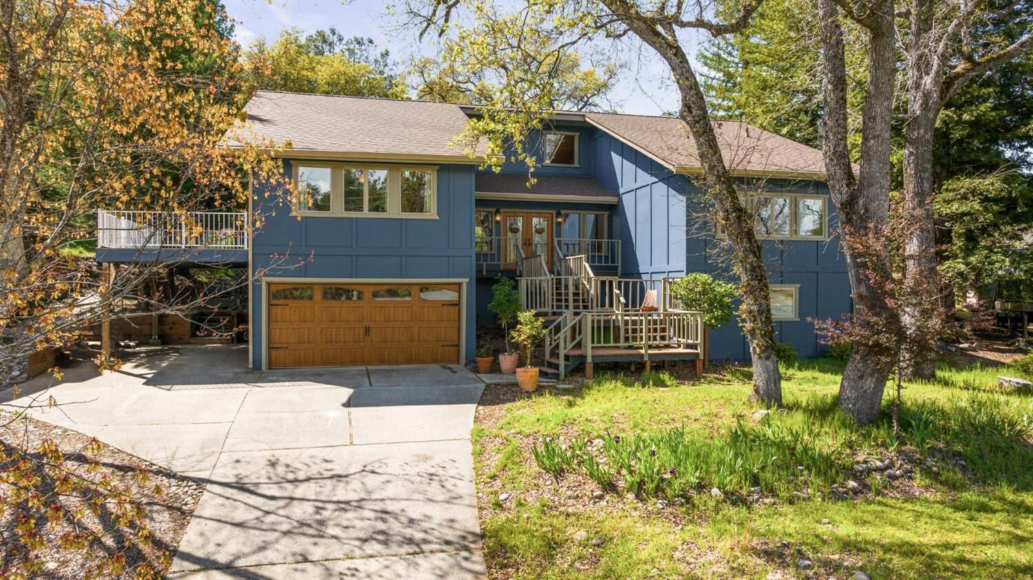 Property Photo:  14494 Lake Wildwood Drive  CA 95946 