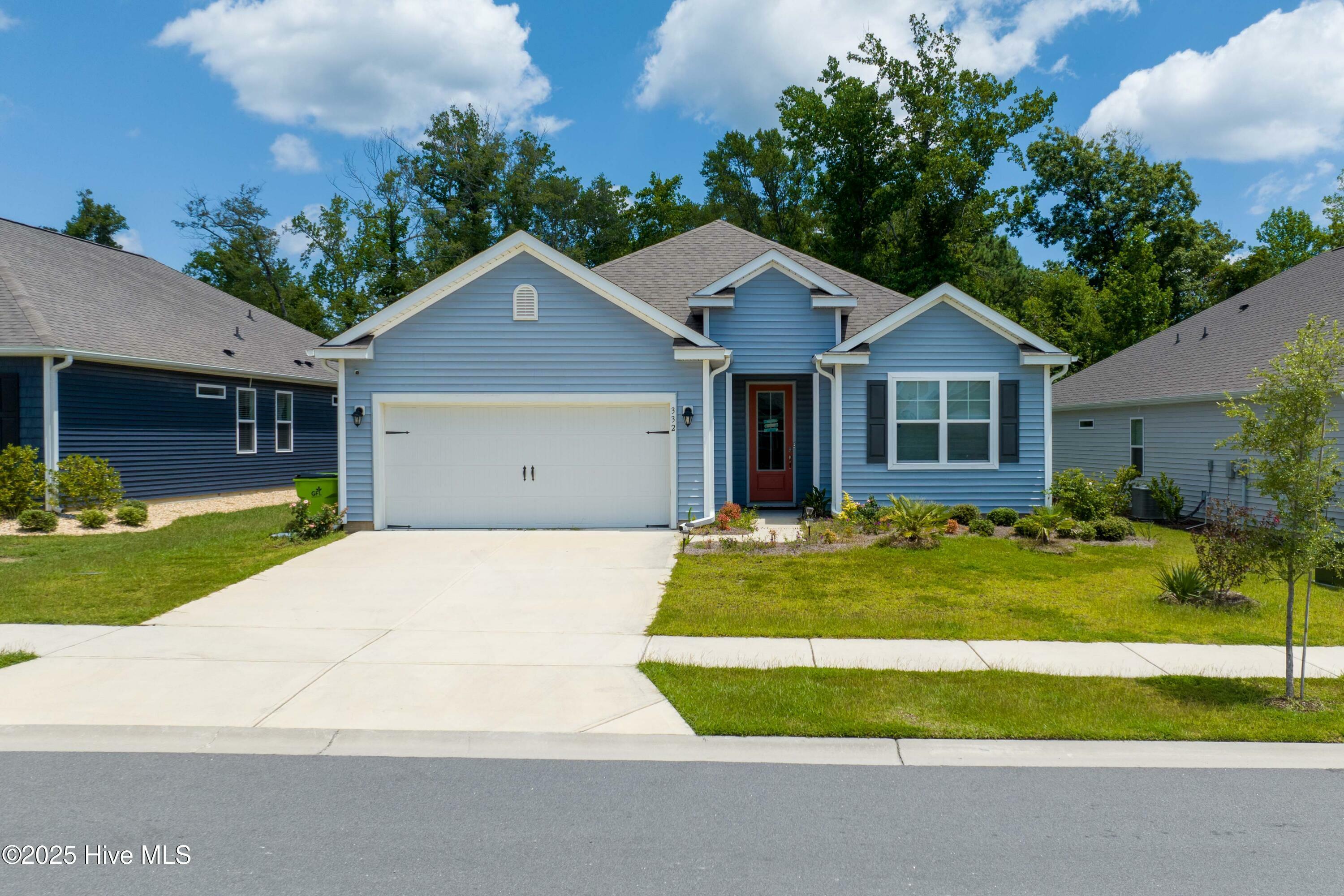 Property Photo:  332 Edgewater Way  NC 28445 