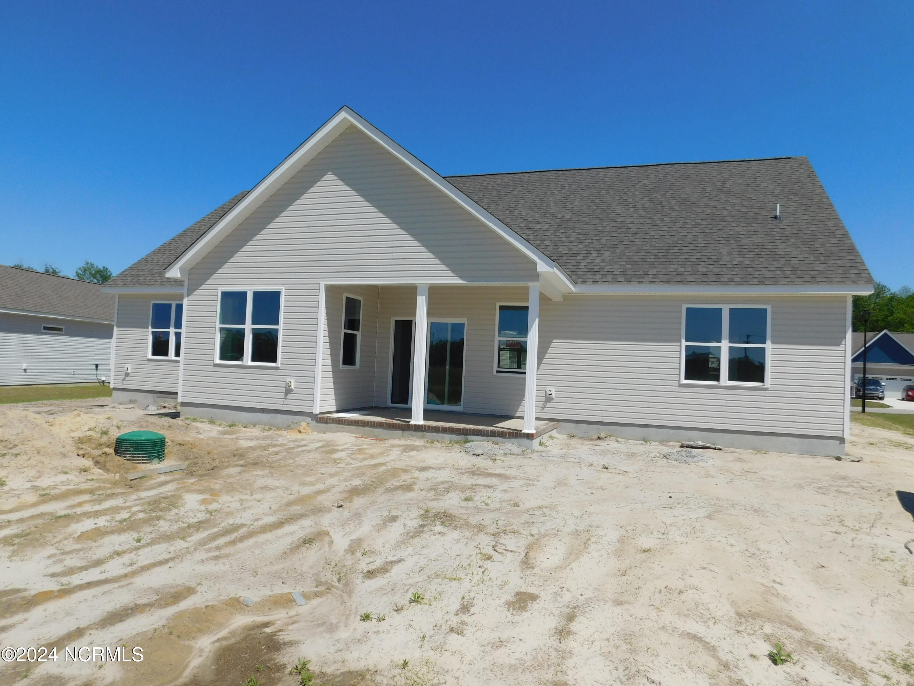 Property Photo:  625 Bright Harvest Drive  NC 28555 