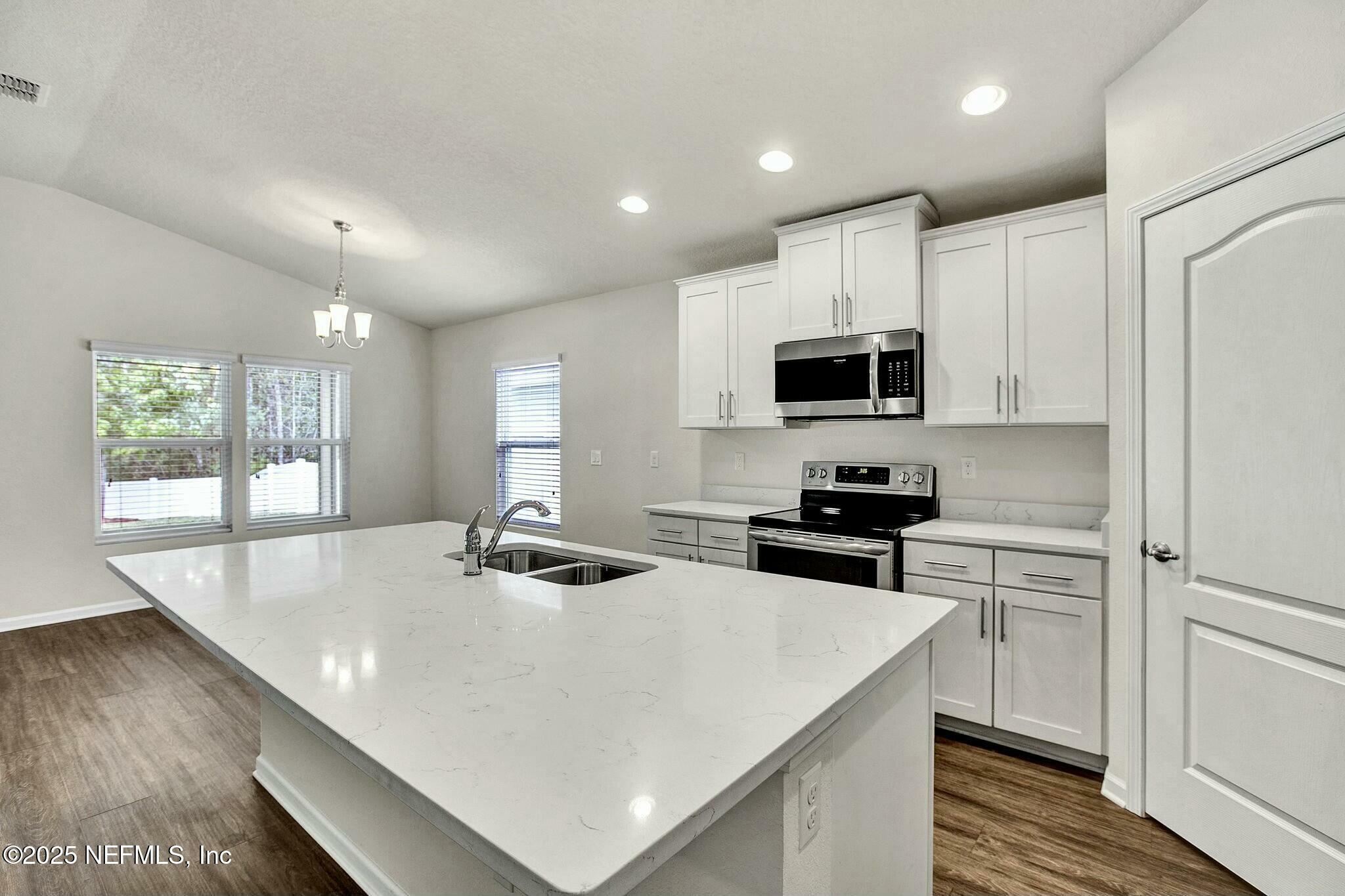 Property Photo: 3517 Baxter Street FL 32222